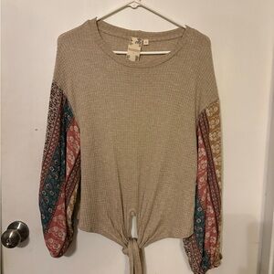 Blu Pepper Beige Top with Multicolor Patterned Sleeves